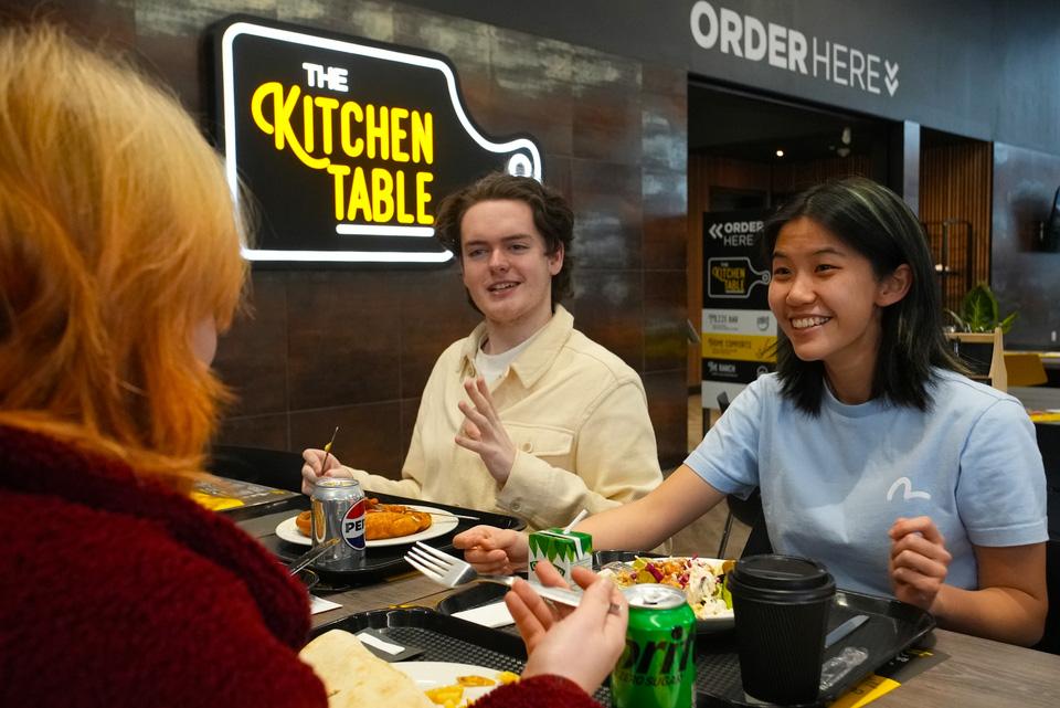 Keele students eating on campus